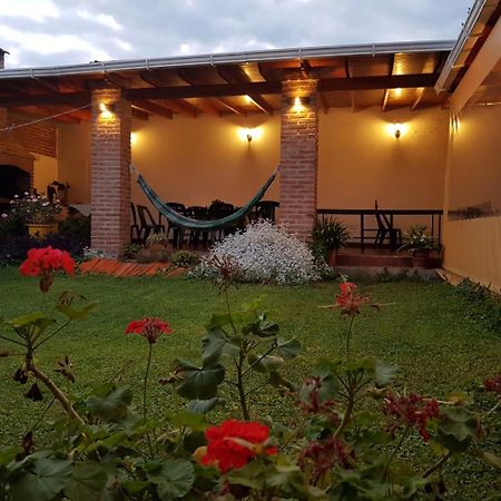 Accueillant Auberge Salta Exteriör bild