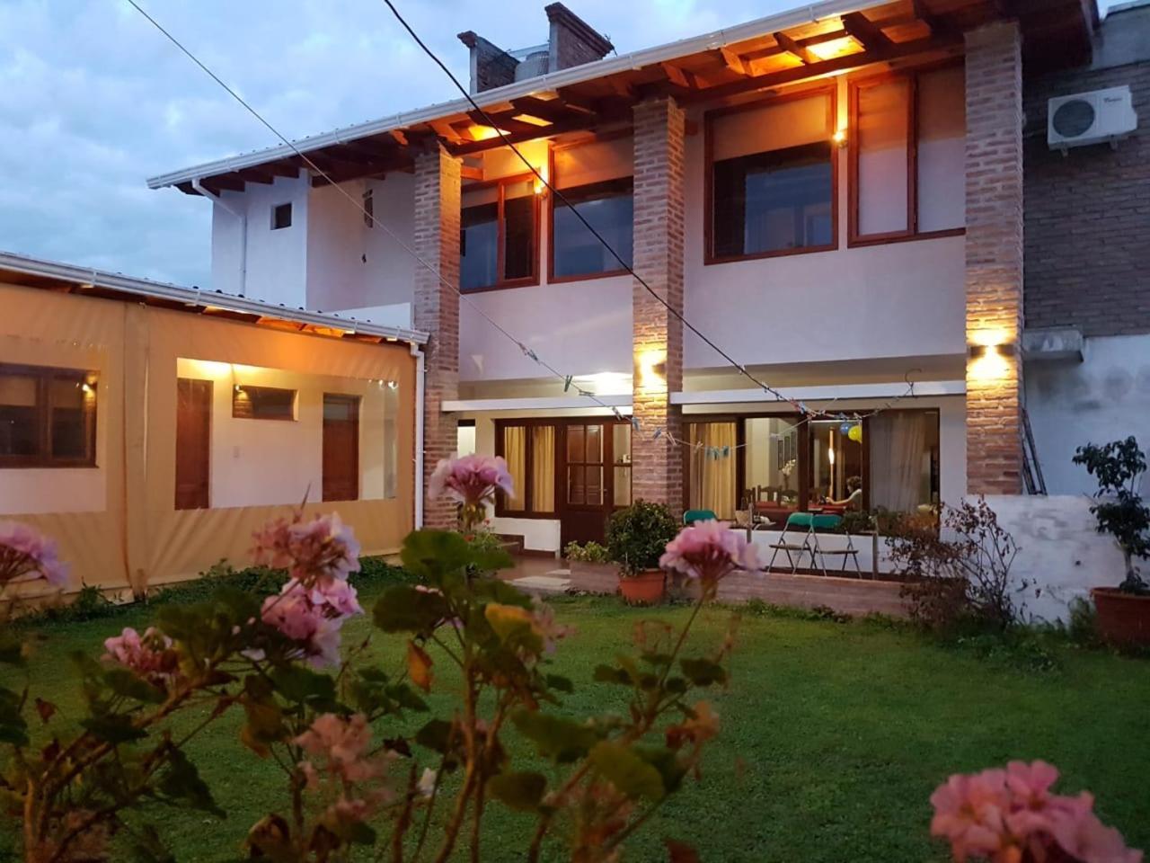 Accueillant Auberge Salta Exteriör bild